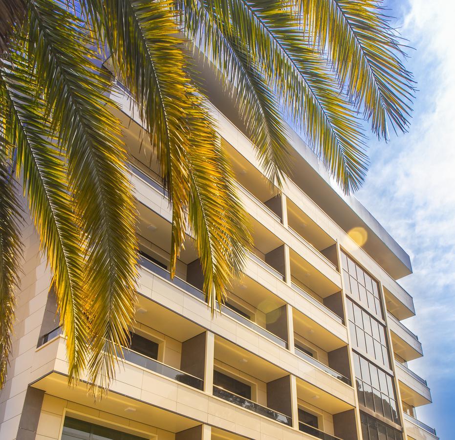 Grand Hotel Gagra Bagian luar foto