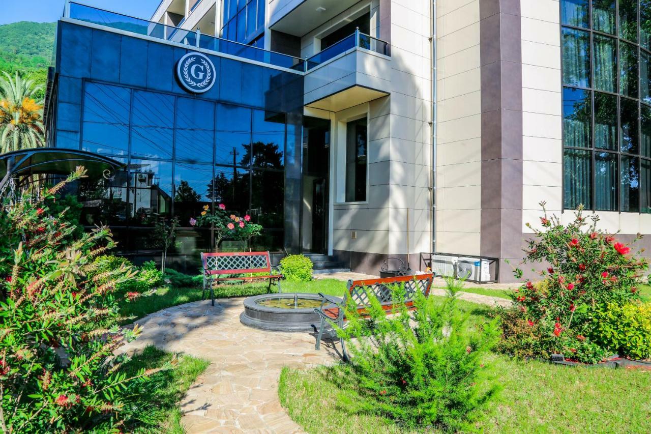 Grand Hotel Gagra Bagian luar foto