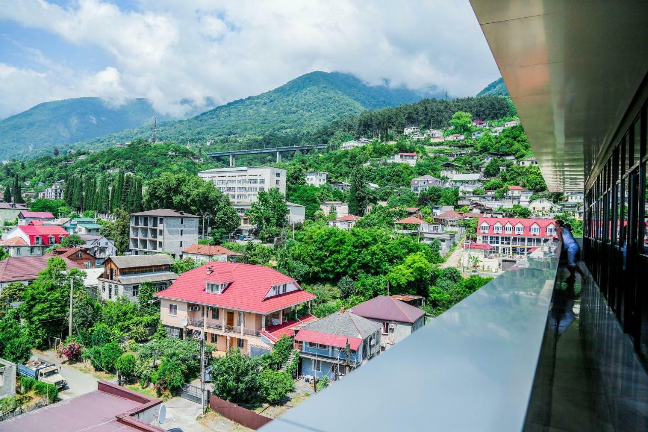Grand Hotel Gagra Bagian luar foto