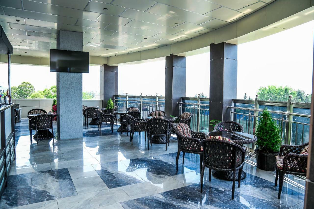 Grand Hotel Gagra Bagian luar foto