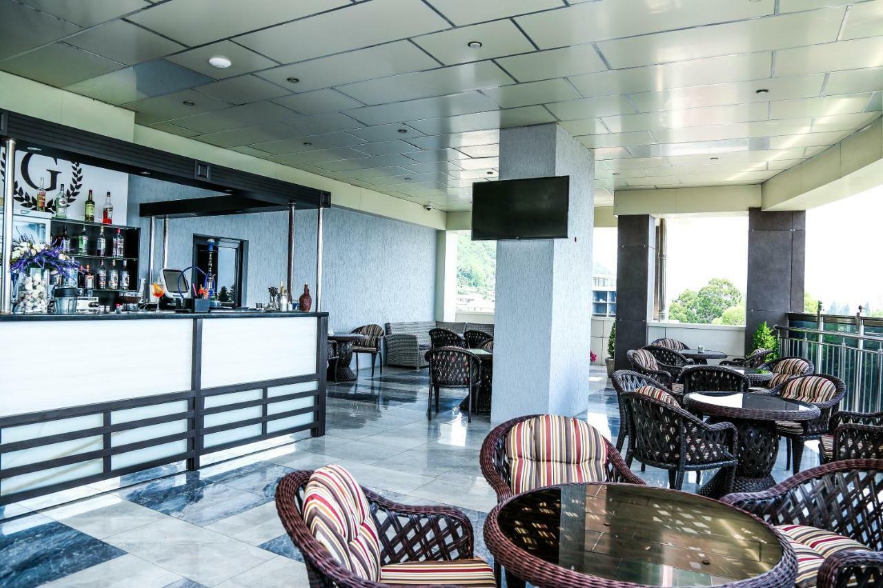 Grand Hotel Gagra Bagian luar foto